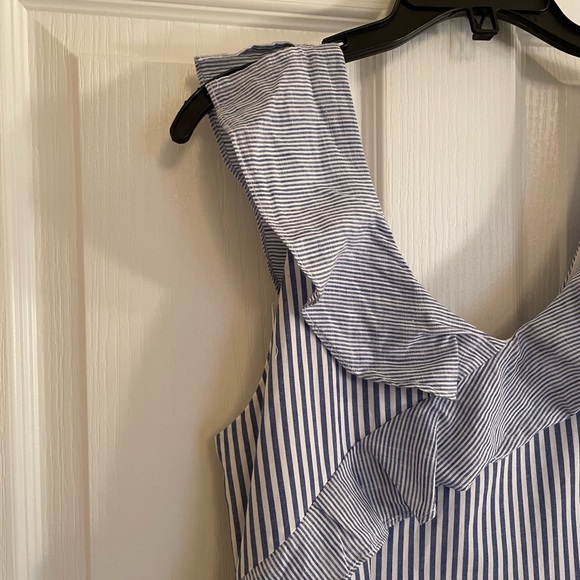 COLLECTIVE CONCEPTS Sleeveless Blue and White Striped Dress with Ruffles - Picture 8 of 15